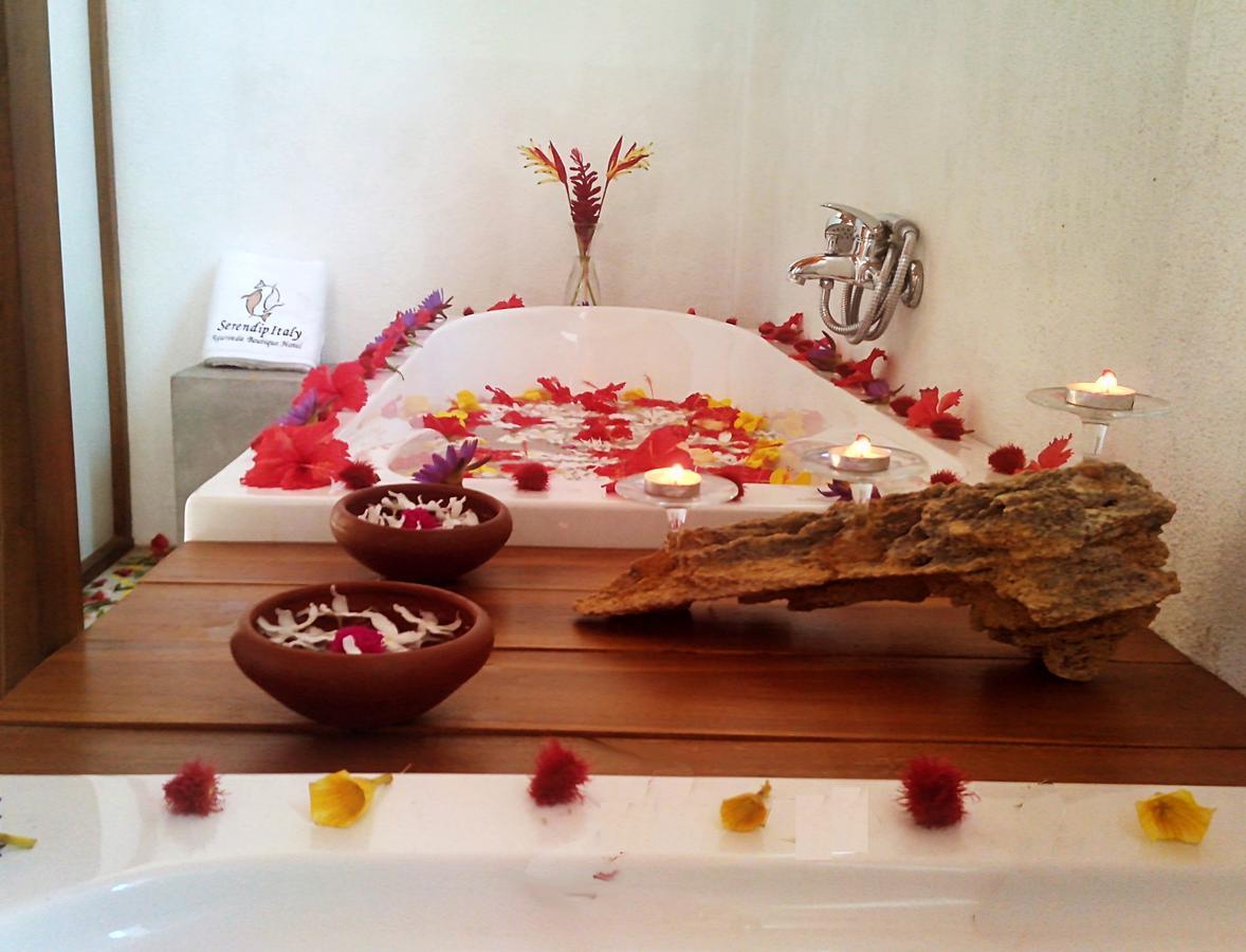 Serendipitaly Ayurveda Boutique Hotel Hikkaduwa Eksteriør billede
