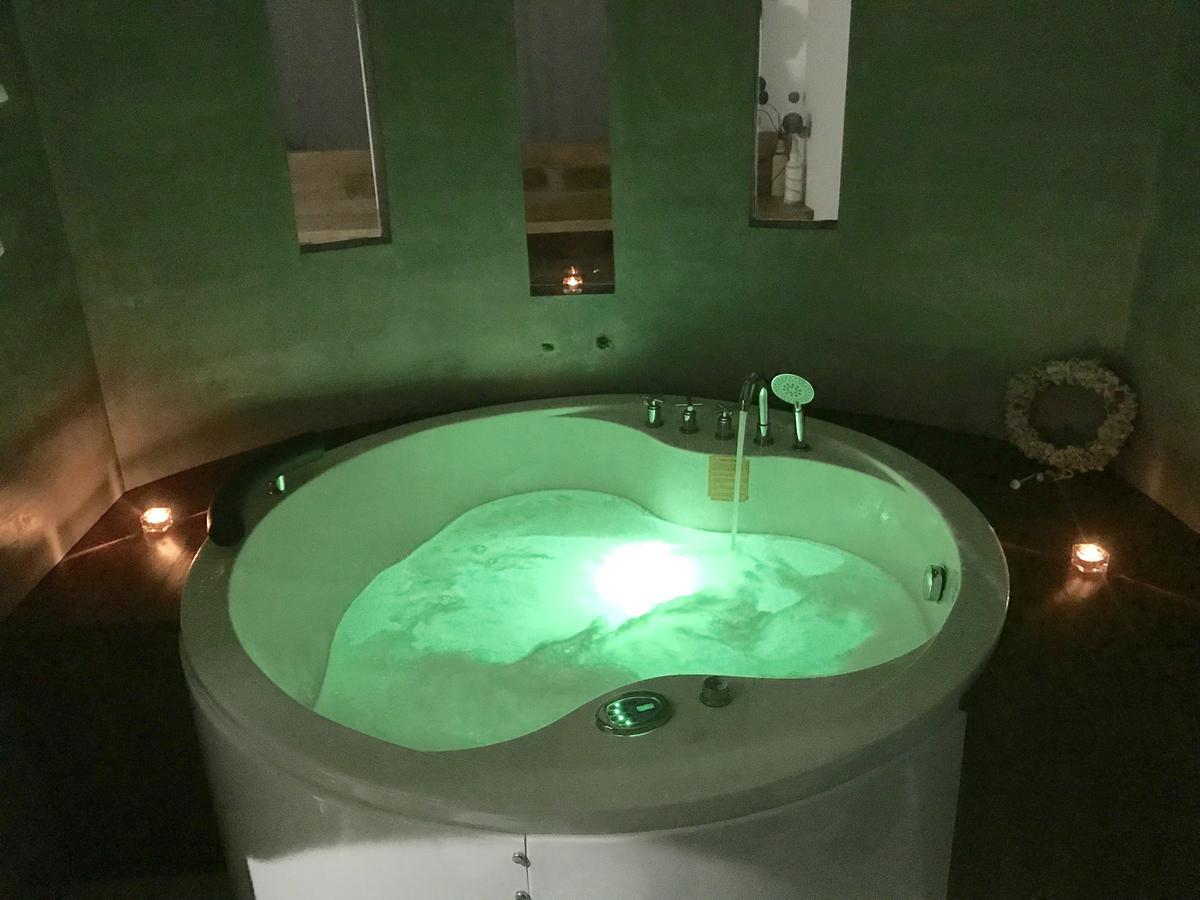 Serendipitaly Ayurveda Boutique Hotel Hikkaduwa Eksteriør billede