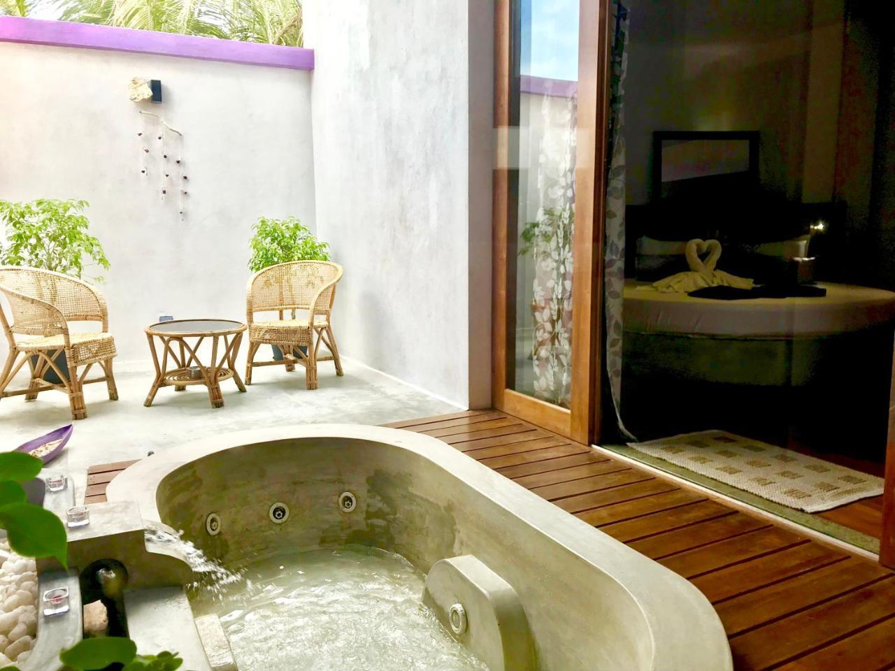 Serendipitaly Ayurveda Boutique Hotel Hikkaduwa Eksteriør billede